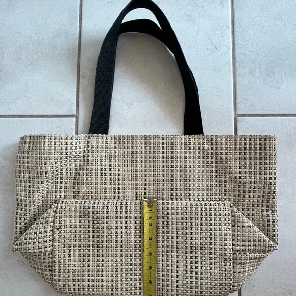 Chiliwich Tan and Black Checkered Tote Bag with Black Handles - Picture 5 of 6